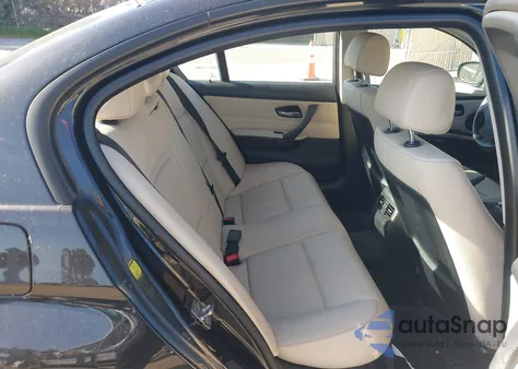 2010 BMW 328I z USA, uszkodzony, nr VIN WBAPH5C54AA439562